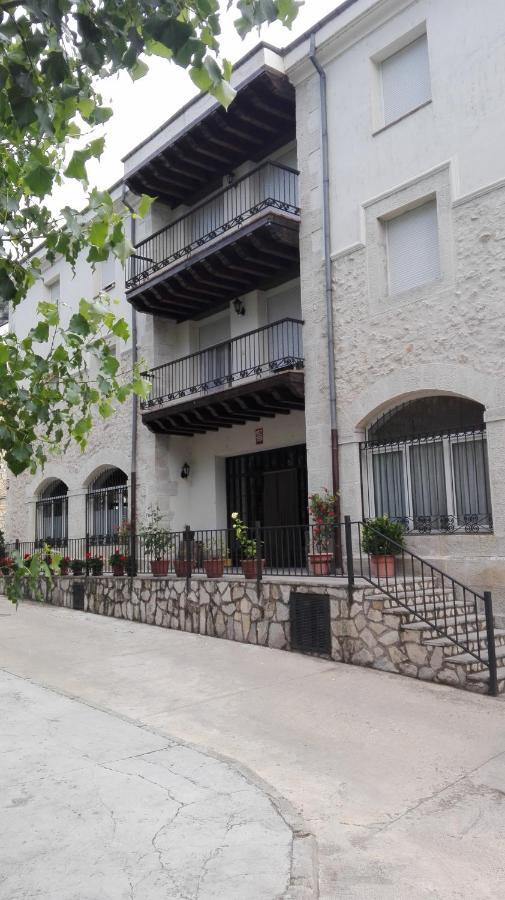 Hostal Rural Amador Puente de Vadillos Exterior photo